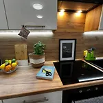 Apartment Comfortable For 1-4 Guests