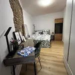 Apartment Comfortable For 1-4 Guests Chorzow