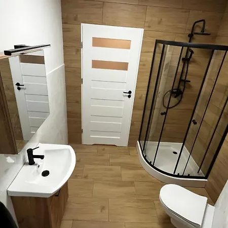 Comfortable For 1-4 Guests Apartment