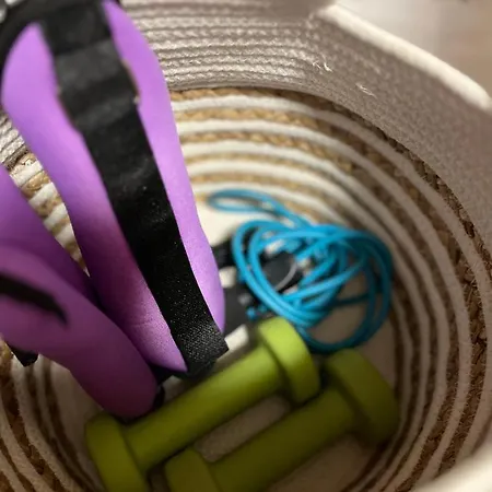 Comfortable For 1-4 Guests Apartment *