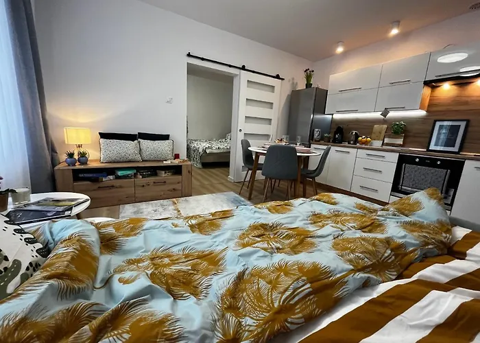 Appartamento Comfortable For 1-4 Guests