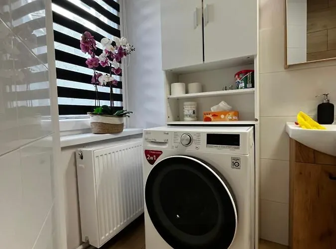 Comfortable For 1-4 Guests * שורזוב