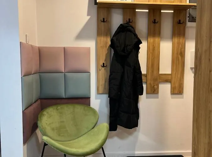 דירה Comfortable For 1-4 Guests