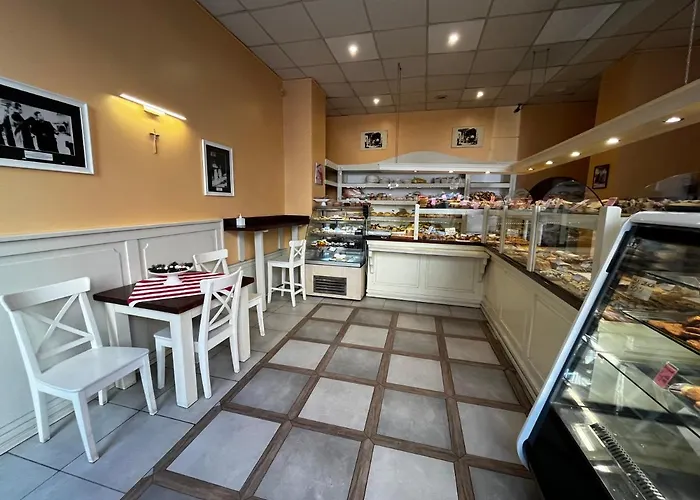 Comfortable For 1-4 Guests