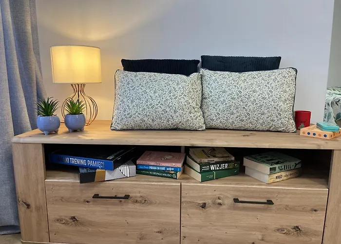 Comfortable For 1-4 Guests דירה