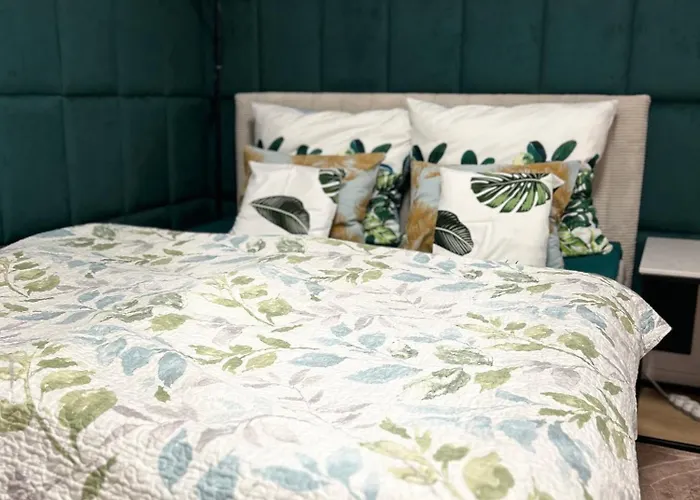 Comfortable For 1-4 Guests דירה *