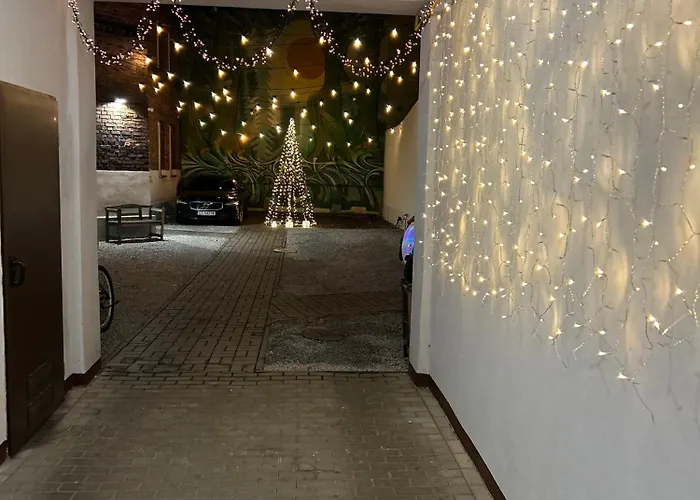 Comfortable For 1-4 Guests דירה