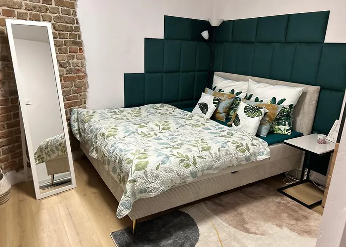 דירה Comfortable For 1-4 Guests